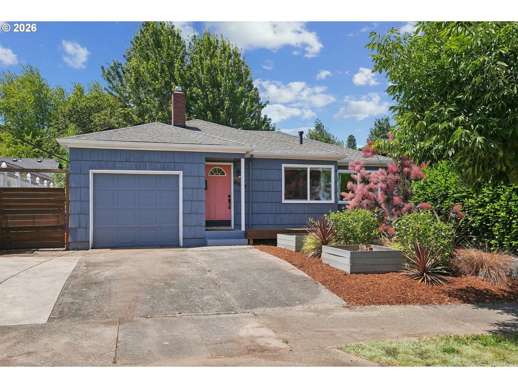 8567 N Burr Ave, Portland