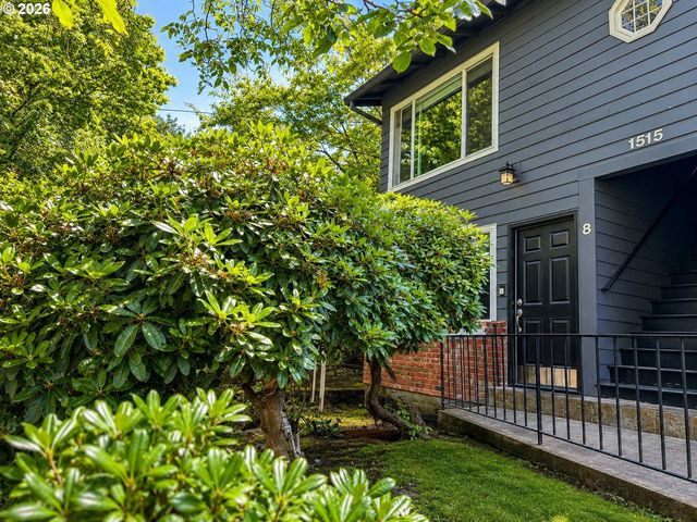 1515 Se 22nd Ave 8, Portland