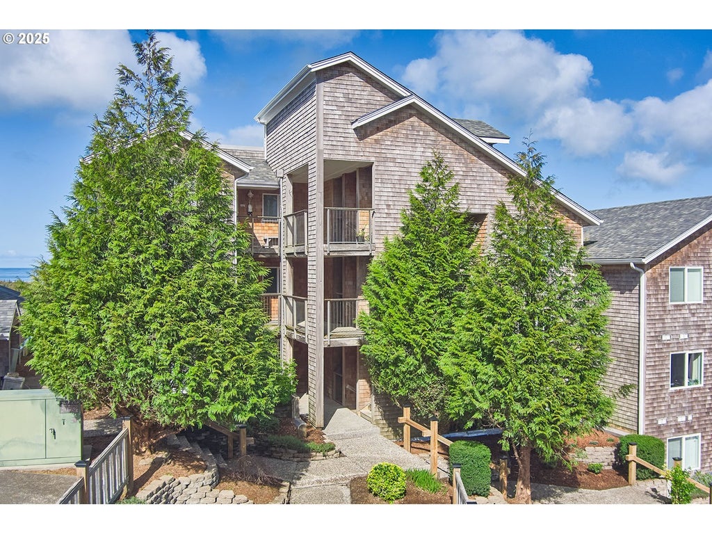 2815 Willows Rd 229, Seaview