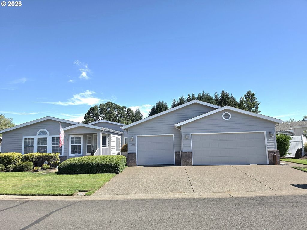1041 Midland Bridge, Eugene