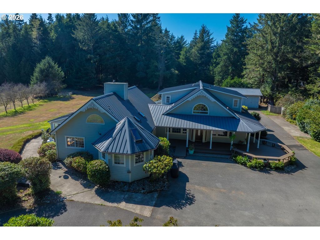 56008 Spring Creek Rd, Bandon