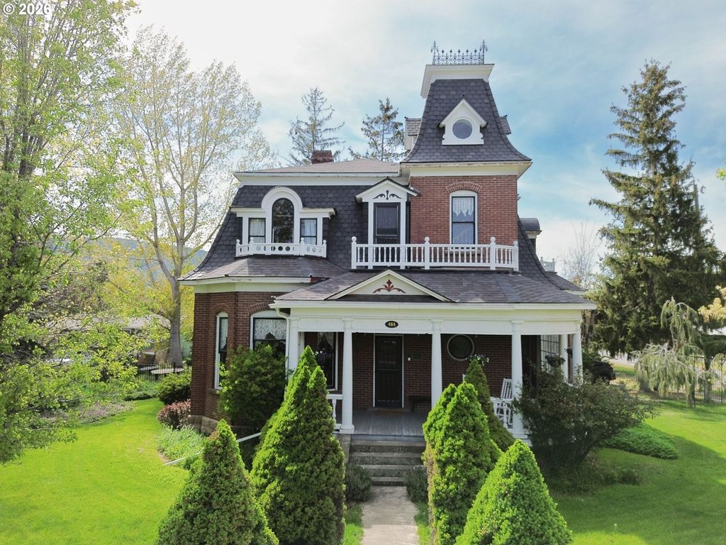 464 N Main St, Union