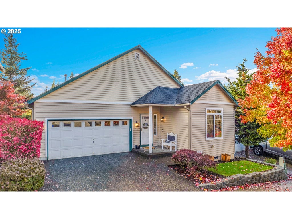 38766 Barlow Pkwy, Sandy