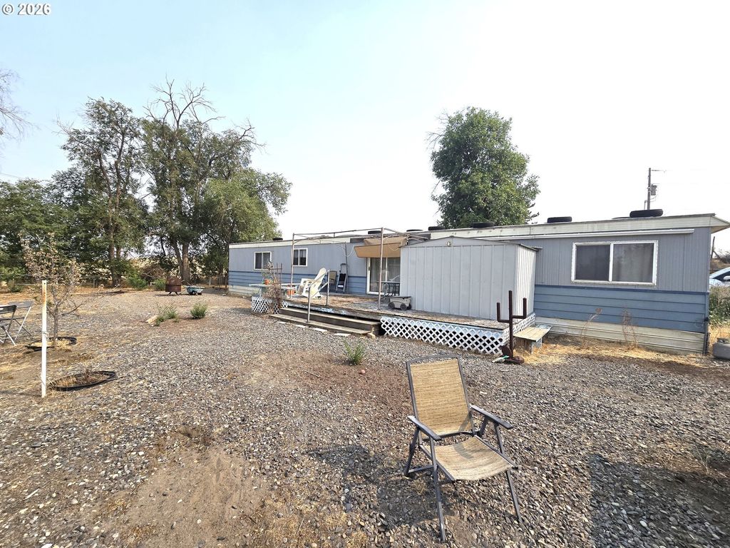 1236 E Punkin Center Rd, Hermiston