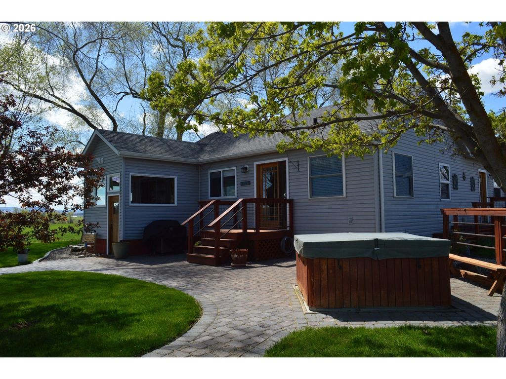 1935 Bench Rd, Vale