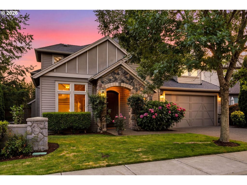 15677 Fieldstone Dr, Lake Oswego