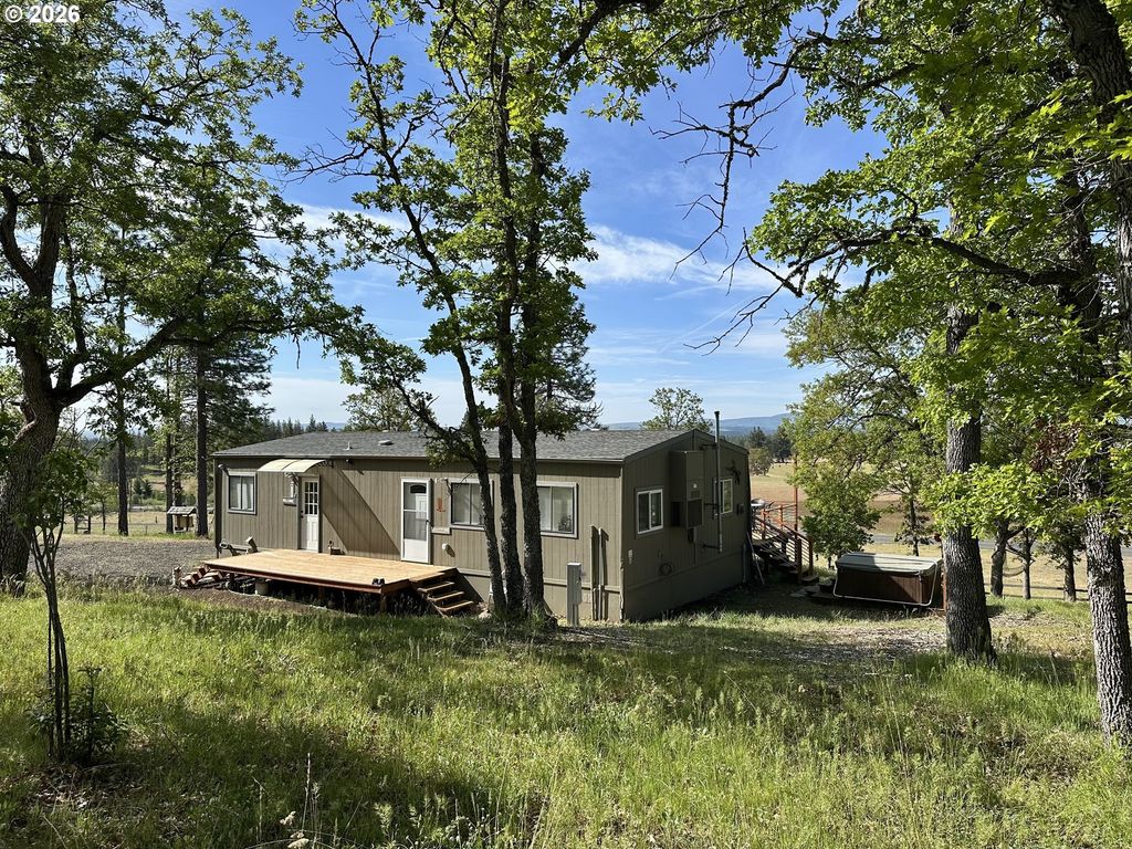 2069 Glenwood Hwy, Goldendale