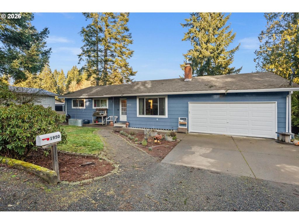 1950 Bridge St, Vernonia