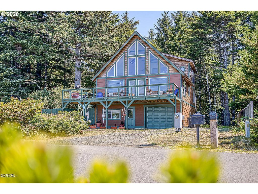 1825 Nw Cedar Crest Pl, Waldport