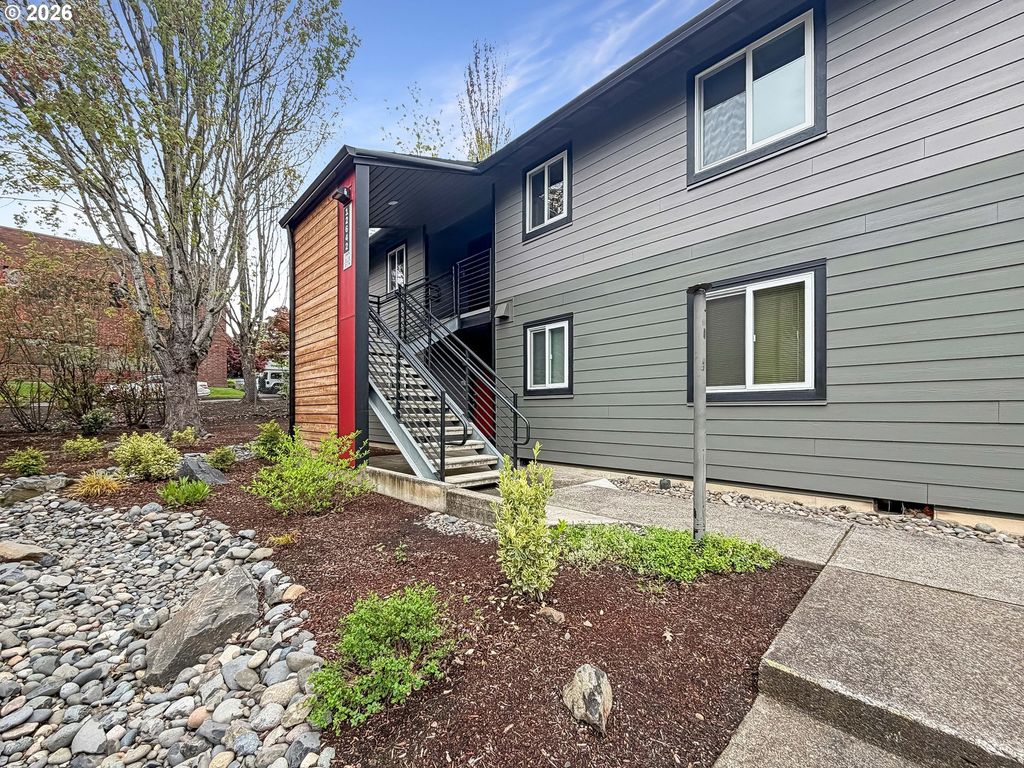 12642 Nw Barnes Rd 3, Portland