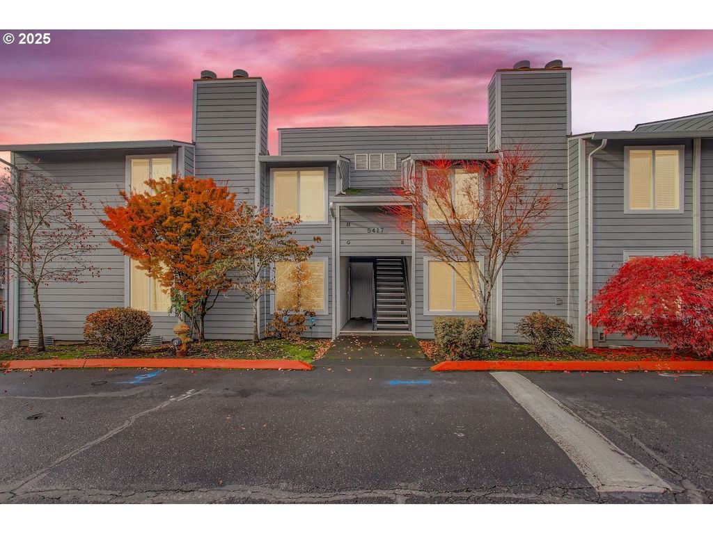 5417 Ne 34th St 30(h), Vancouver
