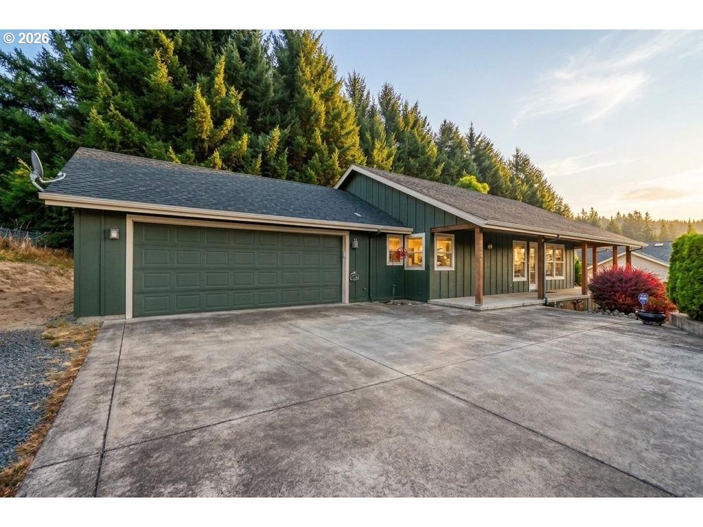 1620 Samuel Dr, Cottage Grove