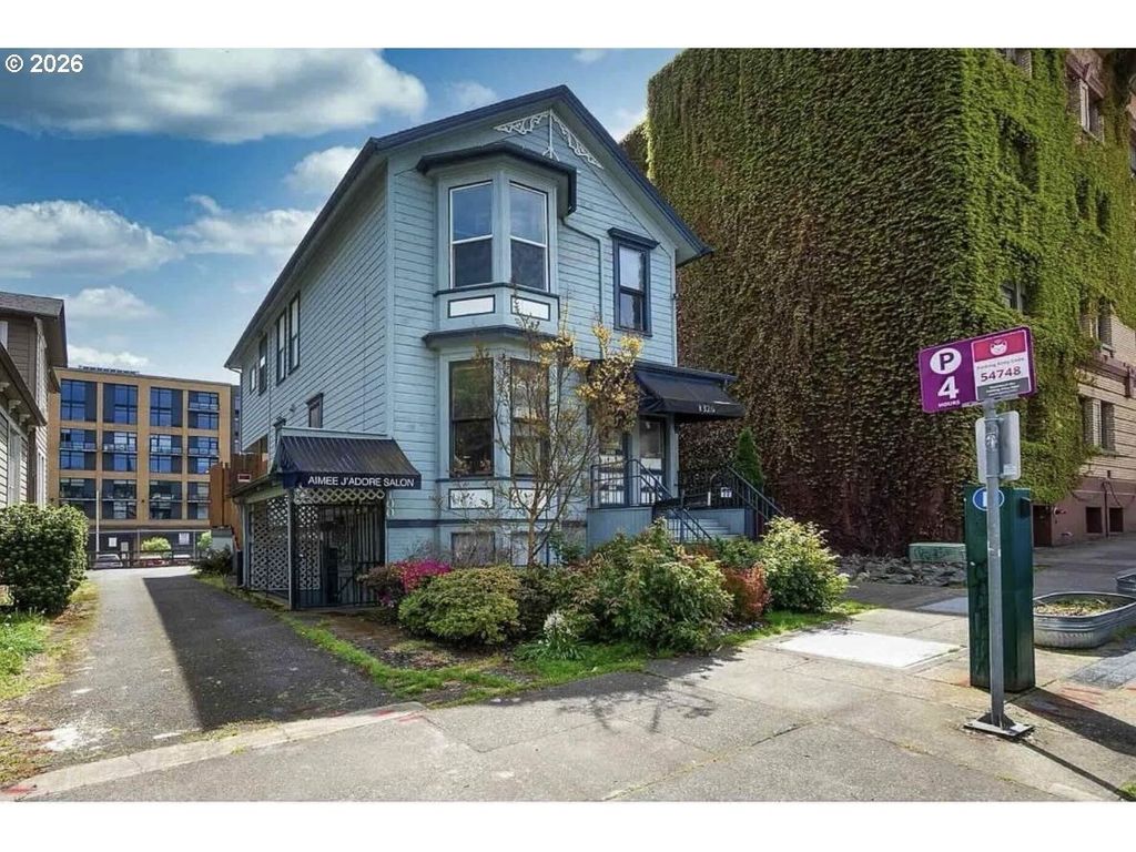 1326 Sw 12th Ave, Portland