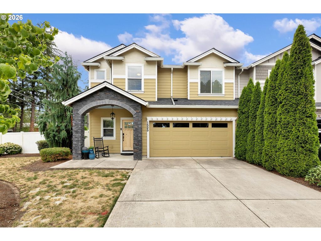 1525 N 8th St, Washougal