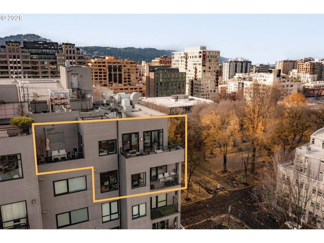 300 Nw 8th Ave 902, Portland