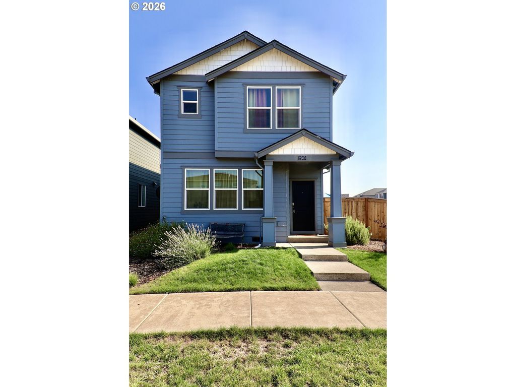 2289 30th Pl, Springfield