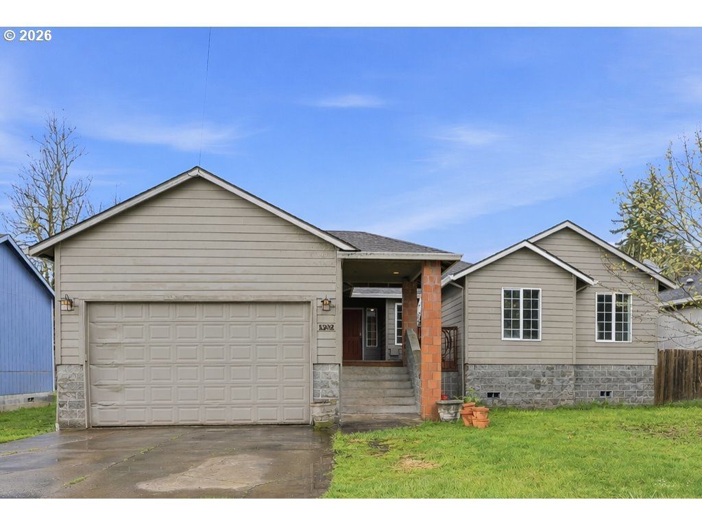 1302 Cherry St, Vernonia