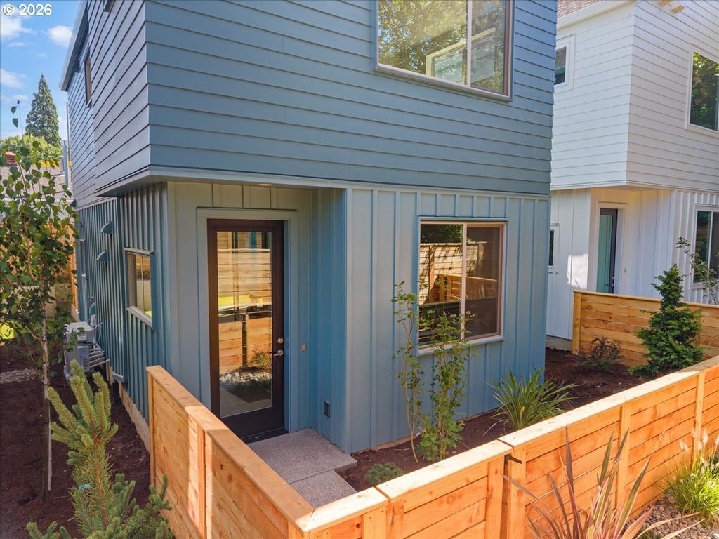 2524 Se 18th Ave, Portland