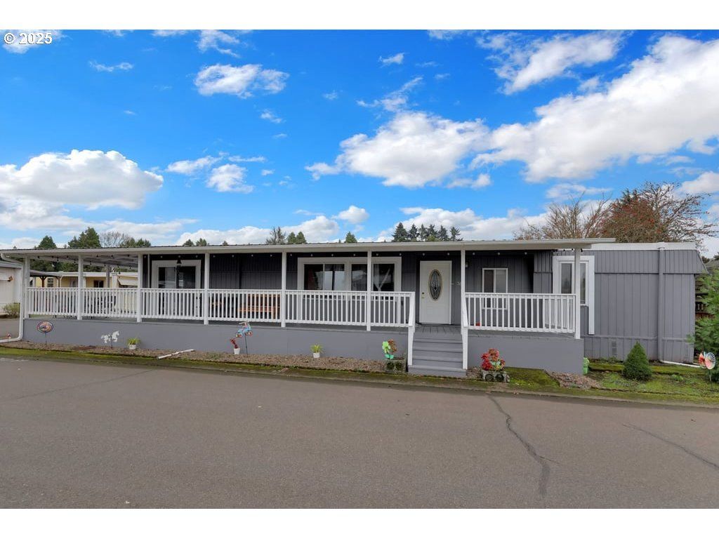 1800 Lakewood Ct 36, Eugene