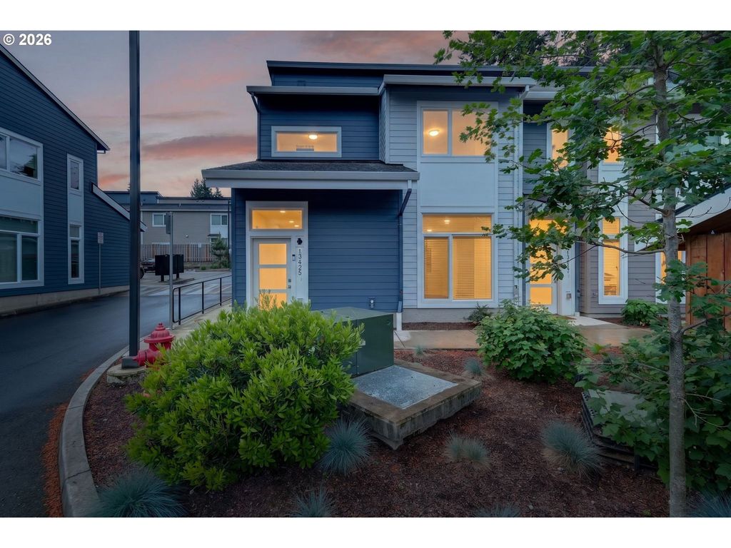 13425 Se Foster Rd 40, Portland
