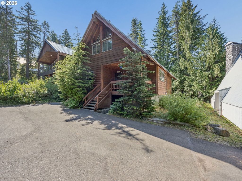 89100 E Lige Ln, Government Camp
