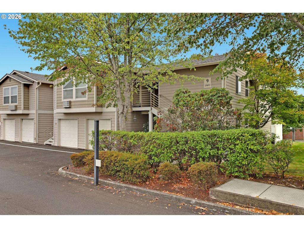 15052 Nw Central Dr, Portland