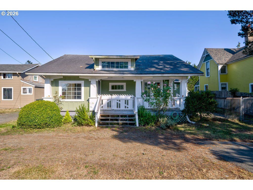 4506 Pacific Way, Seaview