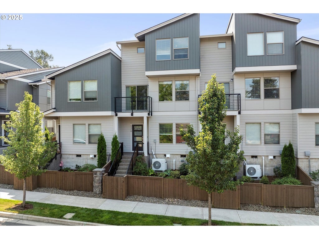 17310 Se Crossroads Ave, Happy Valley