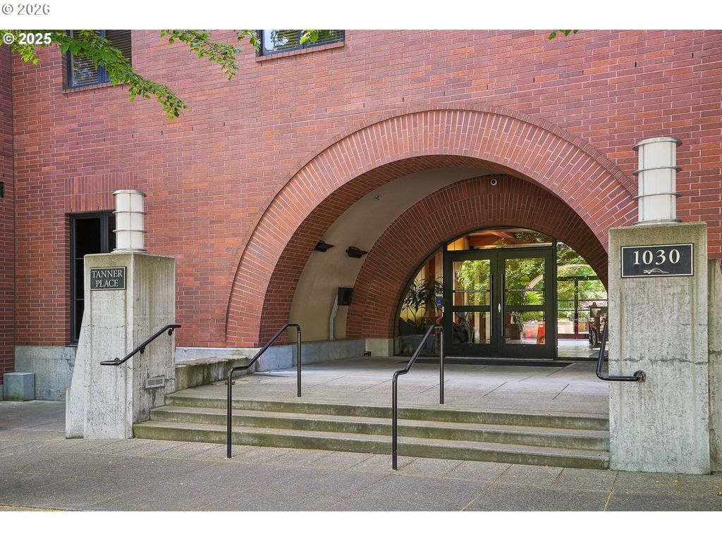 726 Nw 11th Ave 204, Portland