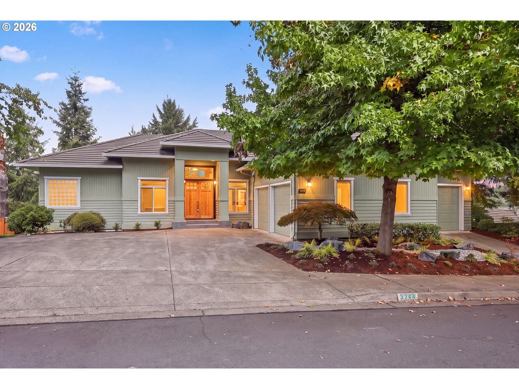 3244 Wintercreek Dr, Eugene