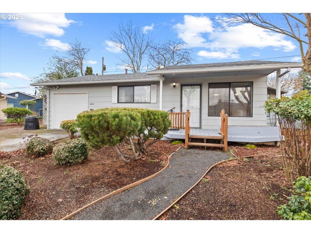 1444 Umpqua Ct, Woodburn