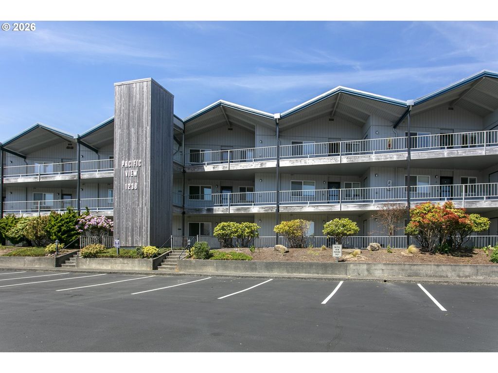 1238 N Marion Ave #v470, Gearhart
