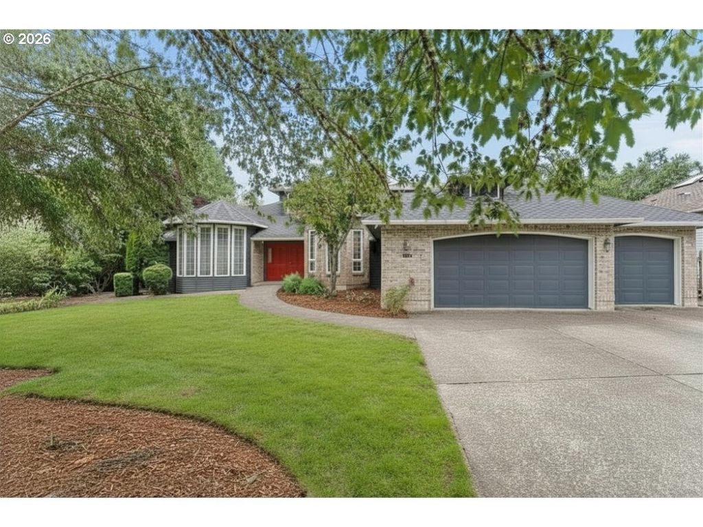 14234 Nw Lakeshore Ct, Portland