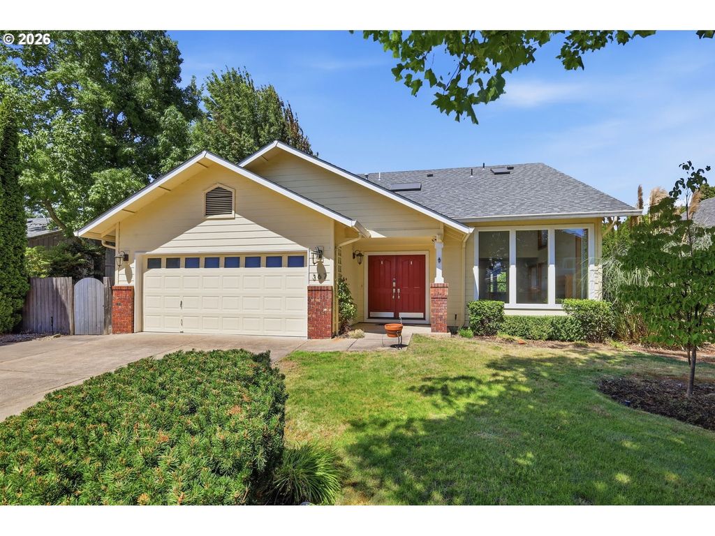 367 Lynnbrook Dr, Eugene