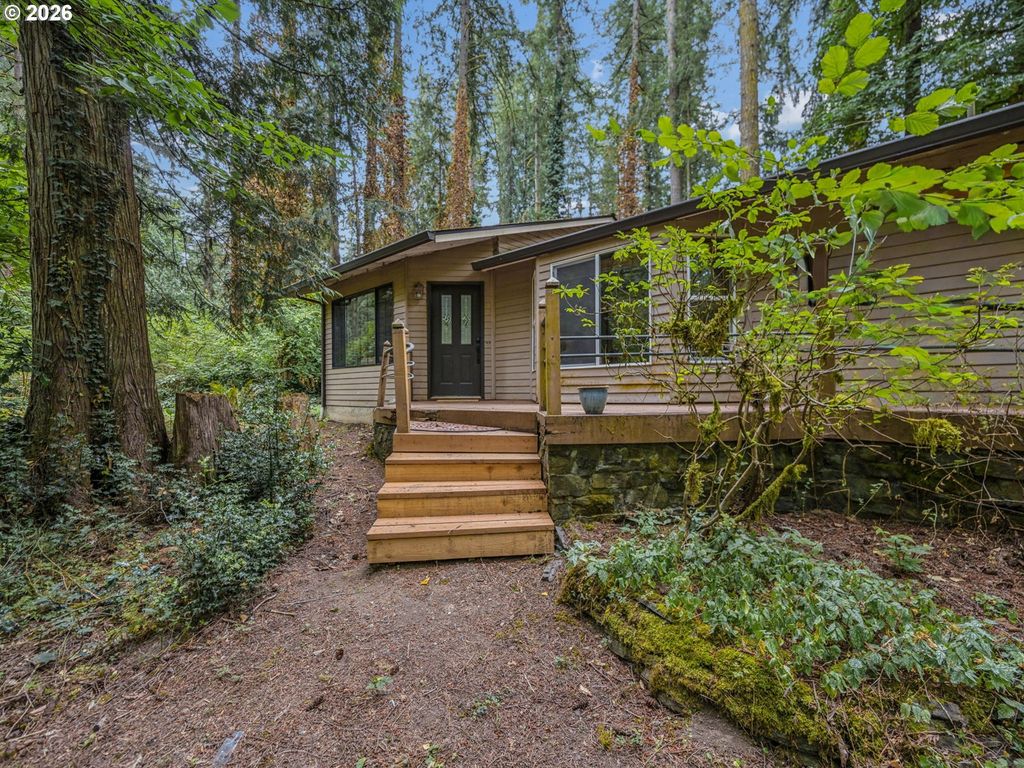 28630 Se Woods Rd, Eagle Creek