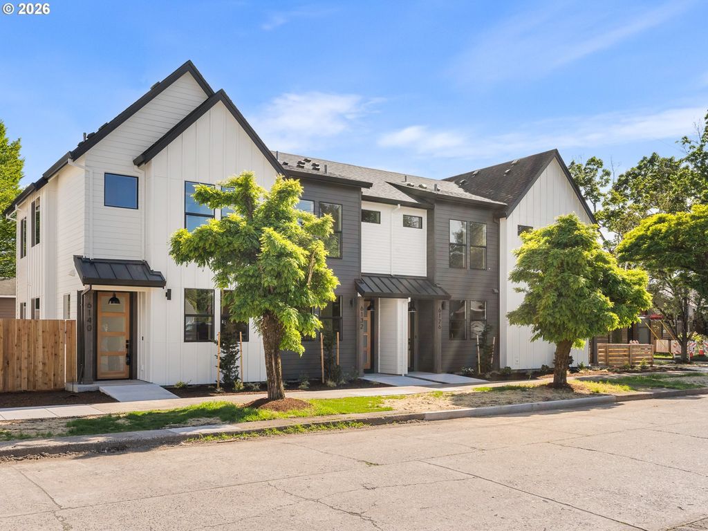 6142 Ne Stanton St, Portland
