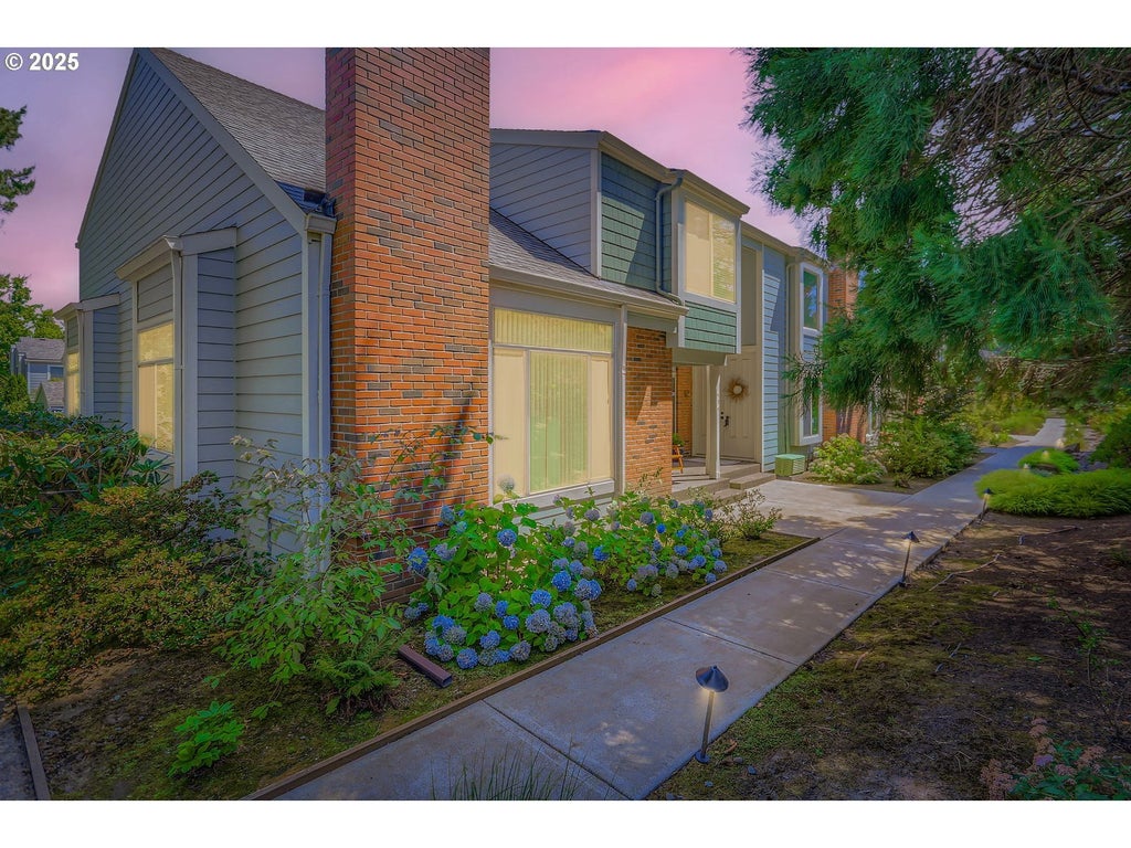 1589 Boca Ratan Dr, Lake Oswego