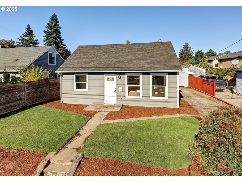 6417 Se 97th Ave, Portland