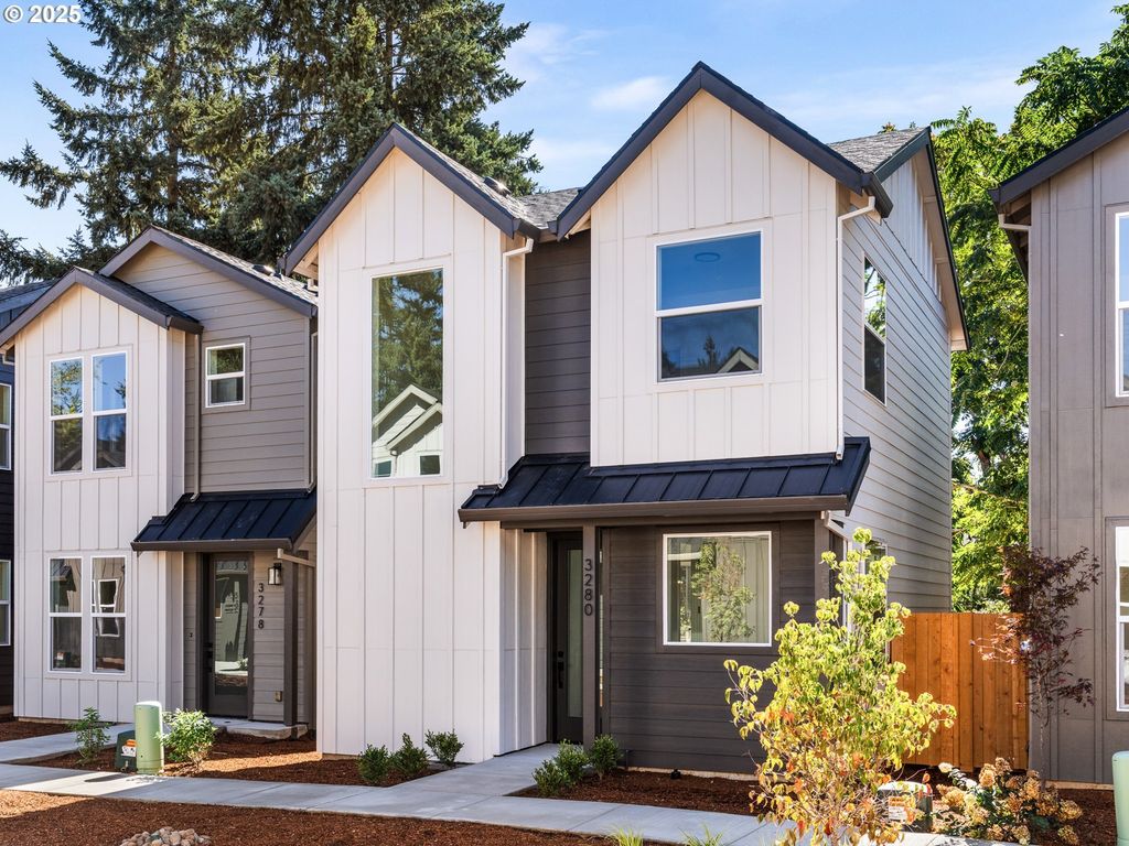 3280 Se 115th Ave, Portland