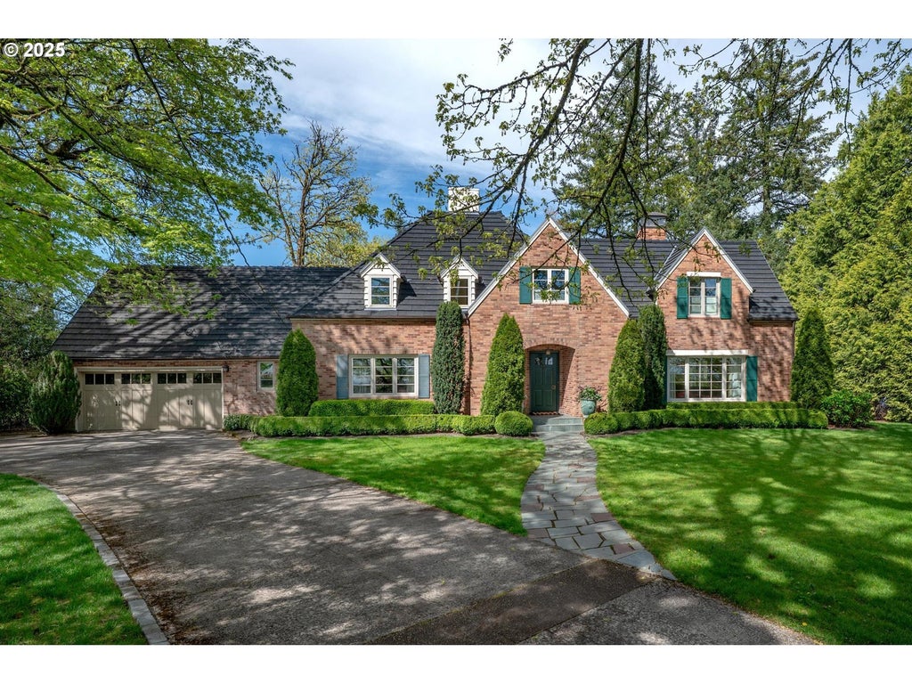 5046 Sw Hilltop Ln, Portland