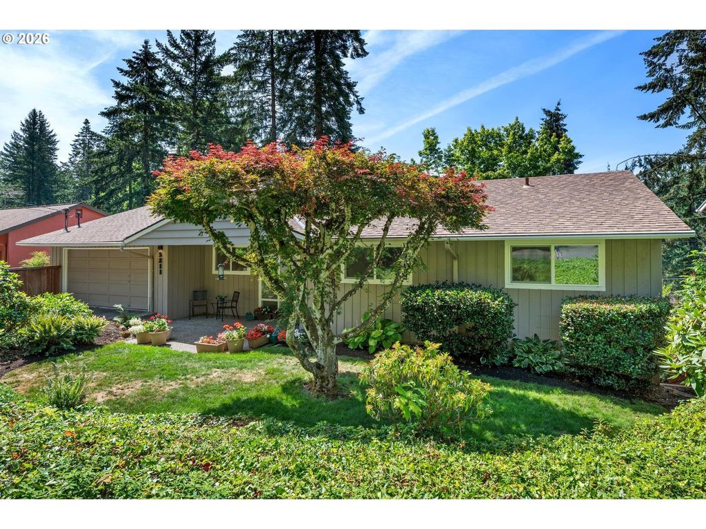 5211 Sw 19th Dr, Portland