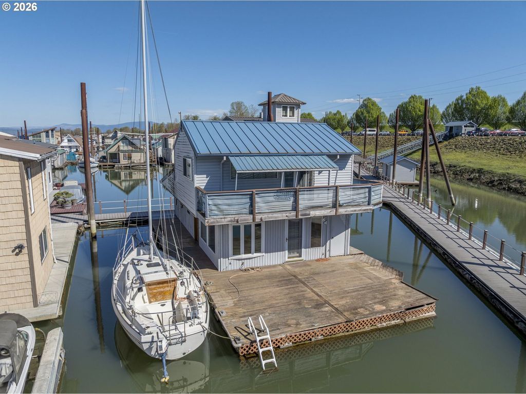 18989 Ne Marine Dr Slip 64, Portland