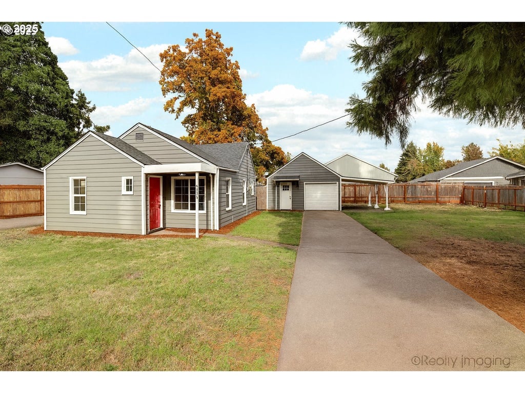 4335 Glenwood Dr, Salem