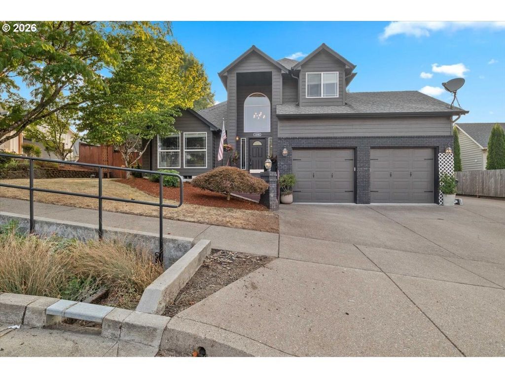 1200 Nw Thorn Dr, Albany