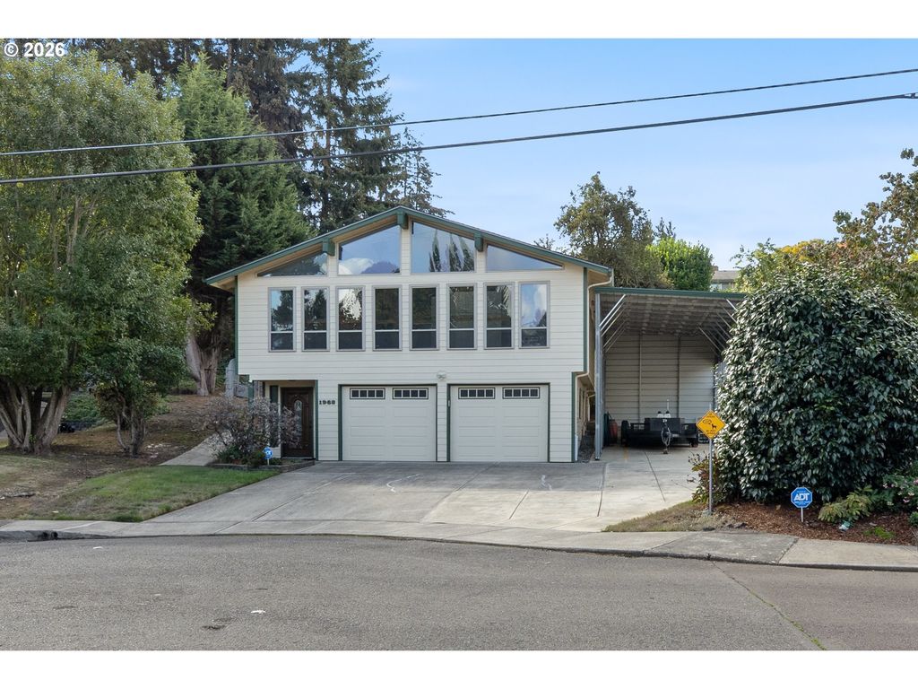1968 Brandon Ave Ne, Keizer