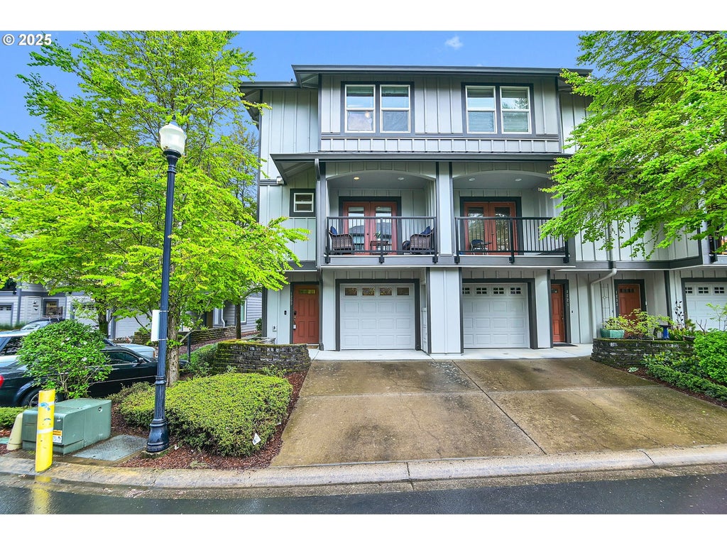 1209 Ne 5th St B, Gresham