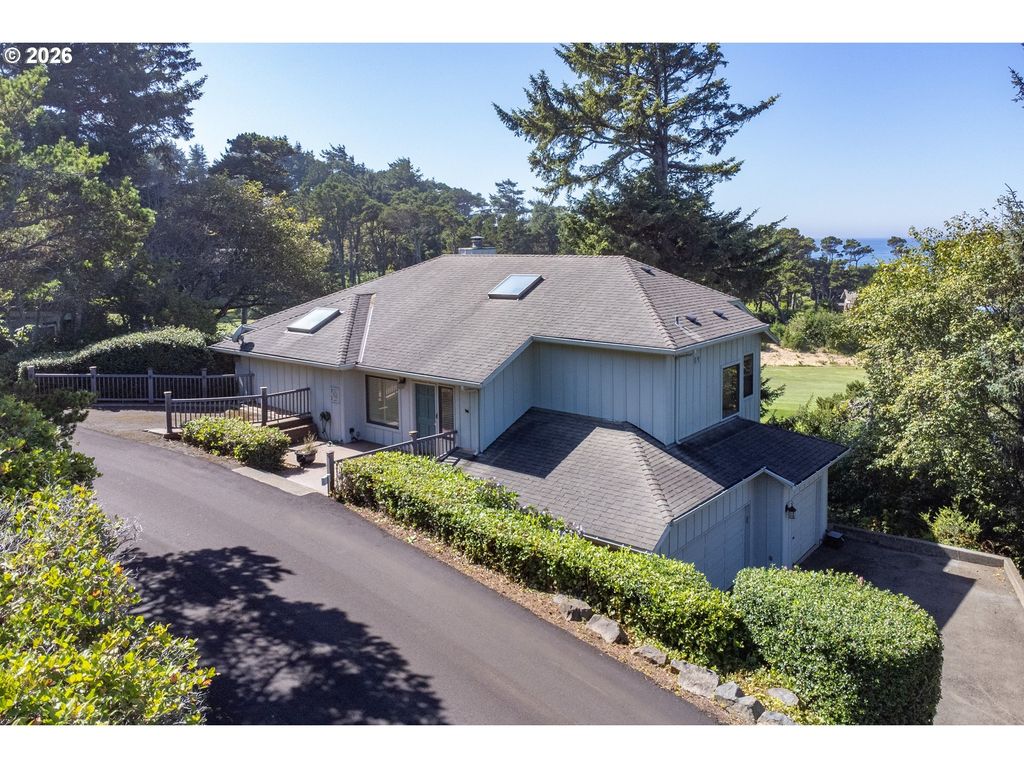 115 W Bay Point Rd, Gleneden Beach