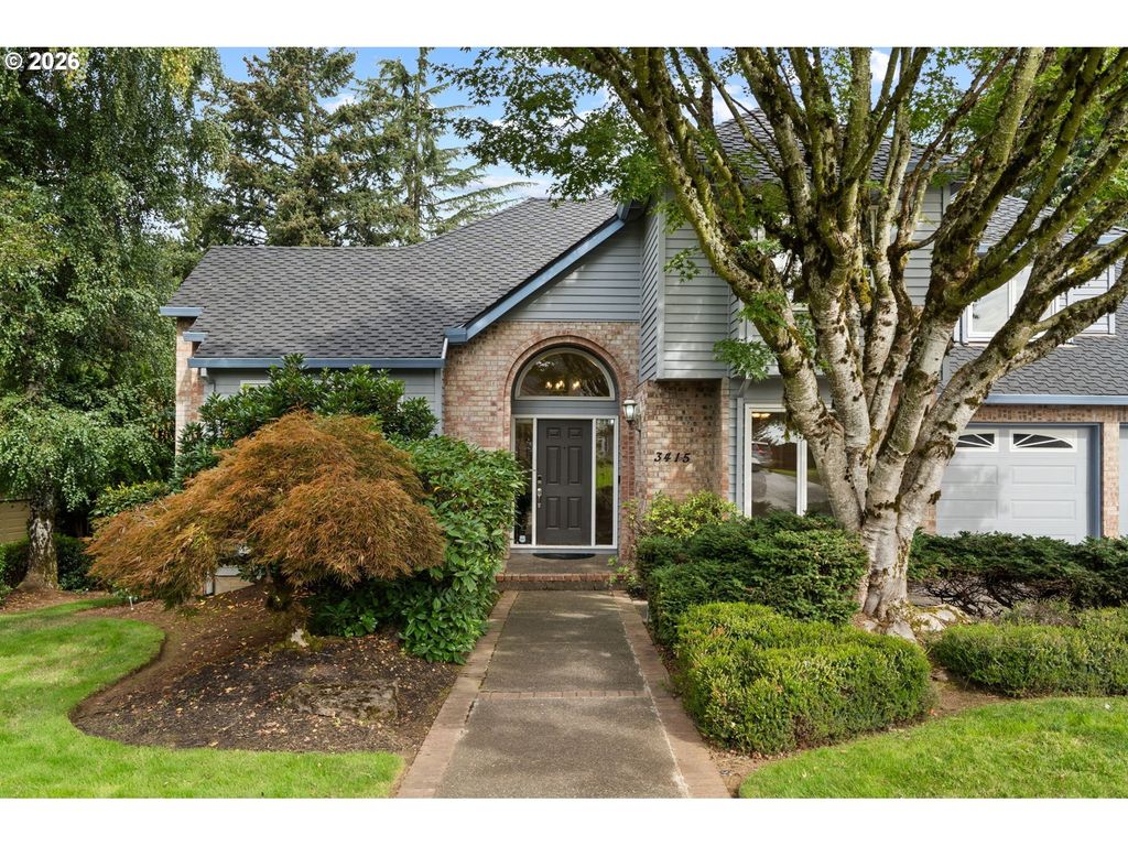 3415 Riverknoll Way, West Linn