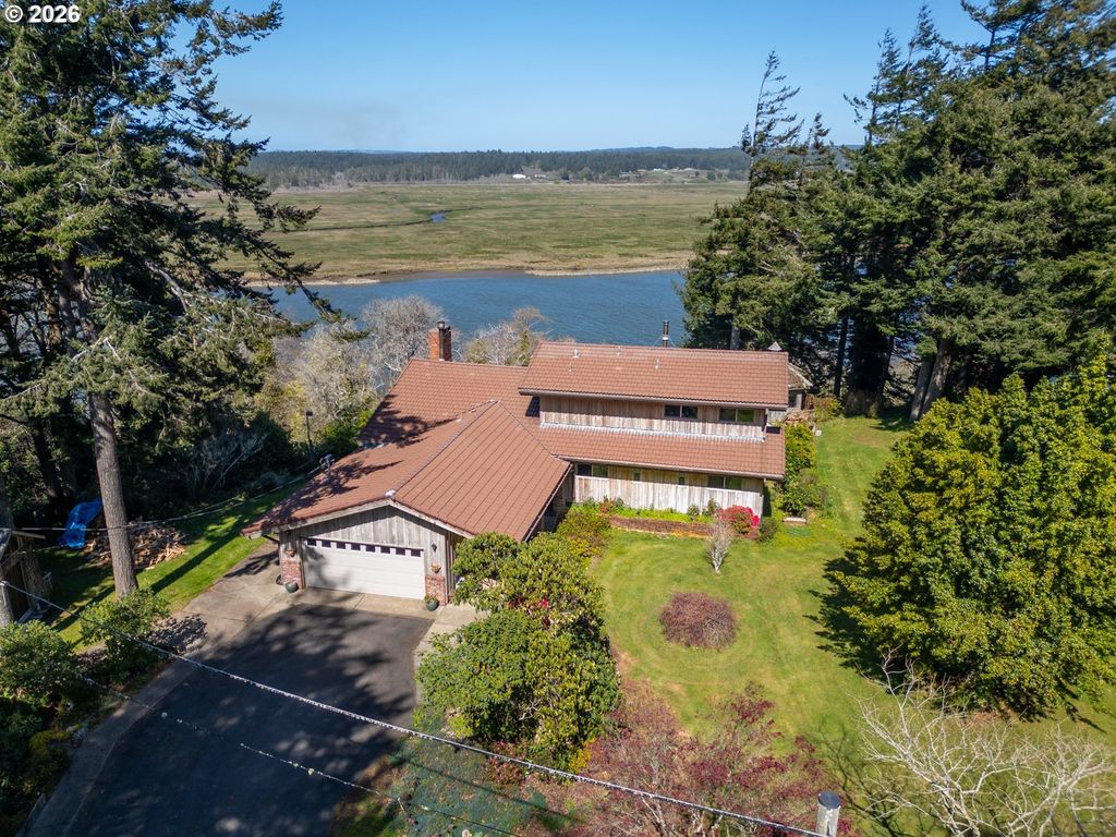 56358 Rusty Road, Bandon