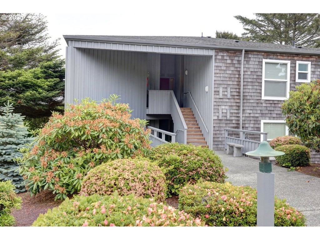 1729 Gearhart Green Dr 510, Gearhart